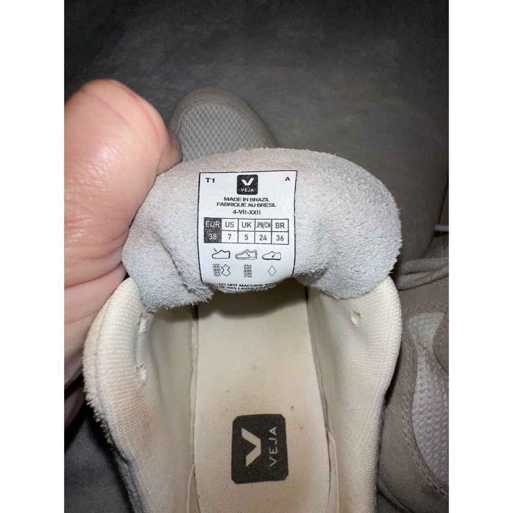 Veja Women's‎ Sneakers Size 38 Cream White Casual Shoes - Picture 5 of 5